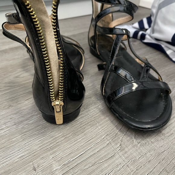 Leather Black flat shoes with gold accents and zipper, Size 7.5 women’s. - Picture 2 of 5